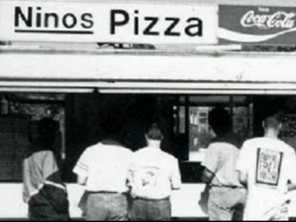 照片:  Ninos Pizza